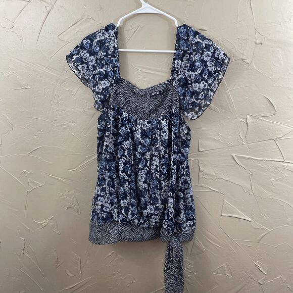APT 9. Whimsy Tie Top Women L Floral Blue Flutter Sleeve Peasant Blouse Y2k Chic - Picture 16 of 16